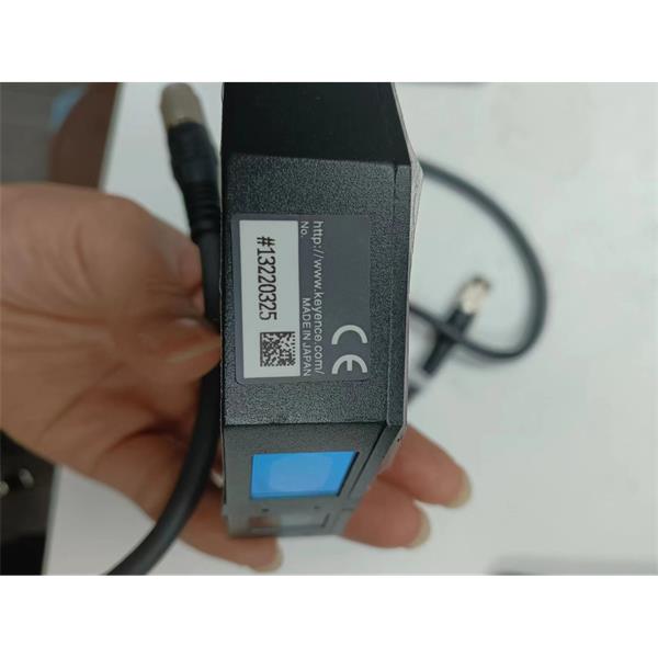 KEYENCE基恩士LK-G3000系列高速高精度CCD激光位移傳感器感測頭LK-G400