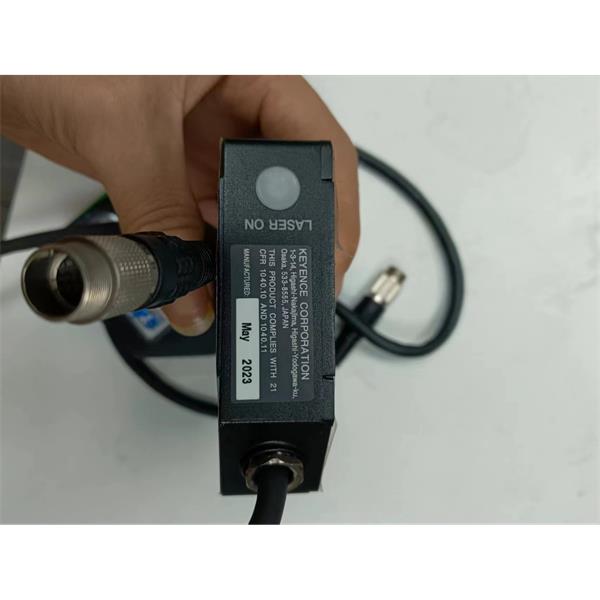 KEYENCE基恩士LK-G3000系列高速高精度CCD激光位移傳感器感測頭LK-G400
